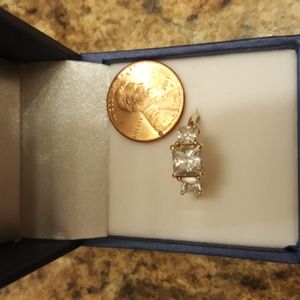10k Gold CZ ring size 5.5